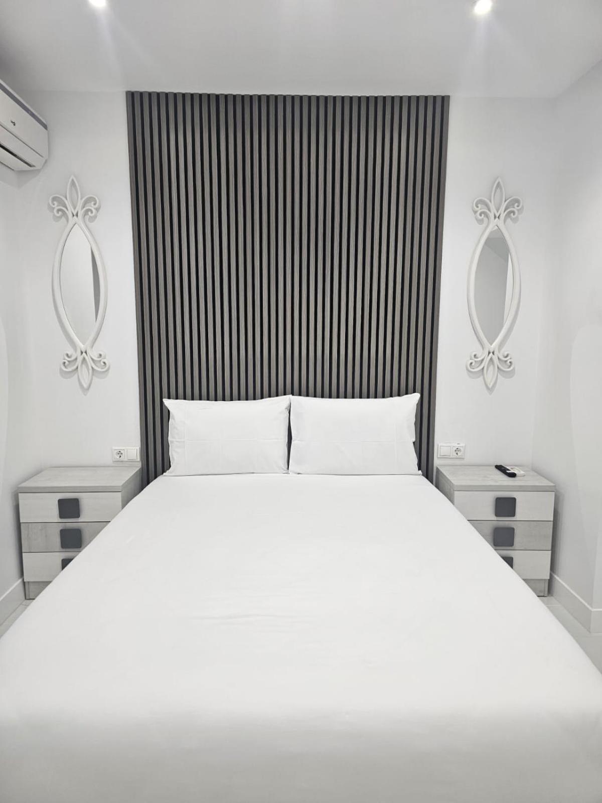 Nueva Pension Cibeles Кордова Экстерьер фото